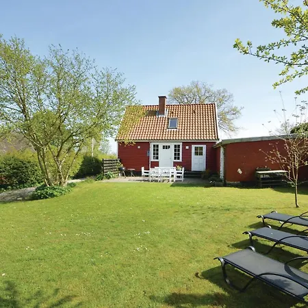 Three-bedroom In Prázdninový dům
